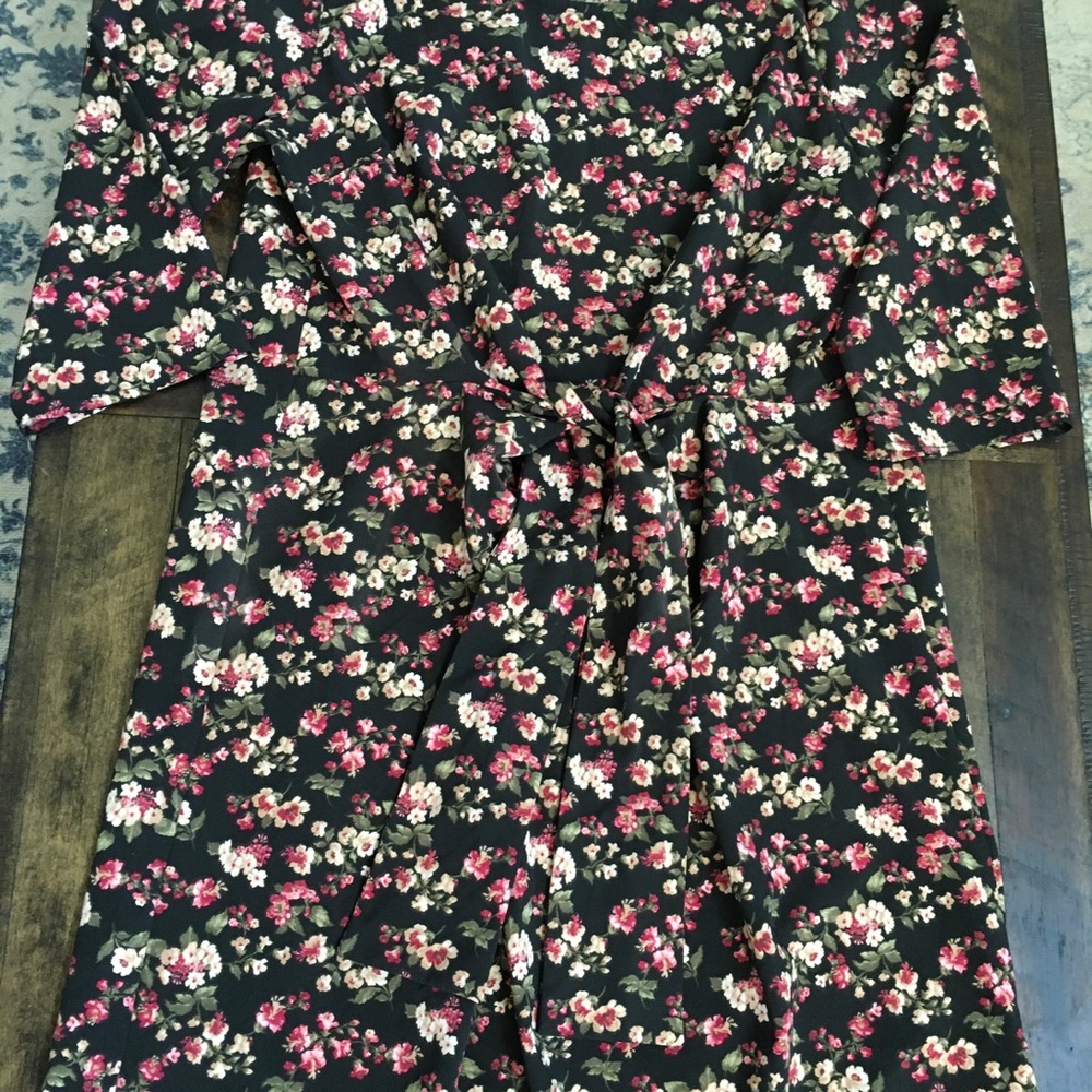 Rokoko by Dozz Medium Floral Black Floral Dress Front Bow to Adjust Size